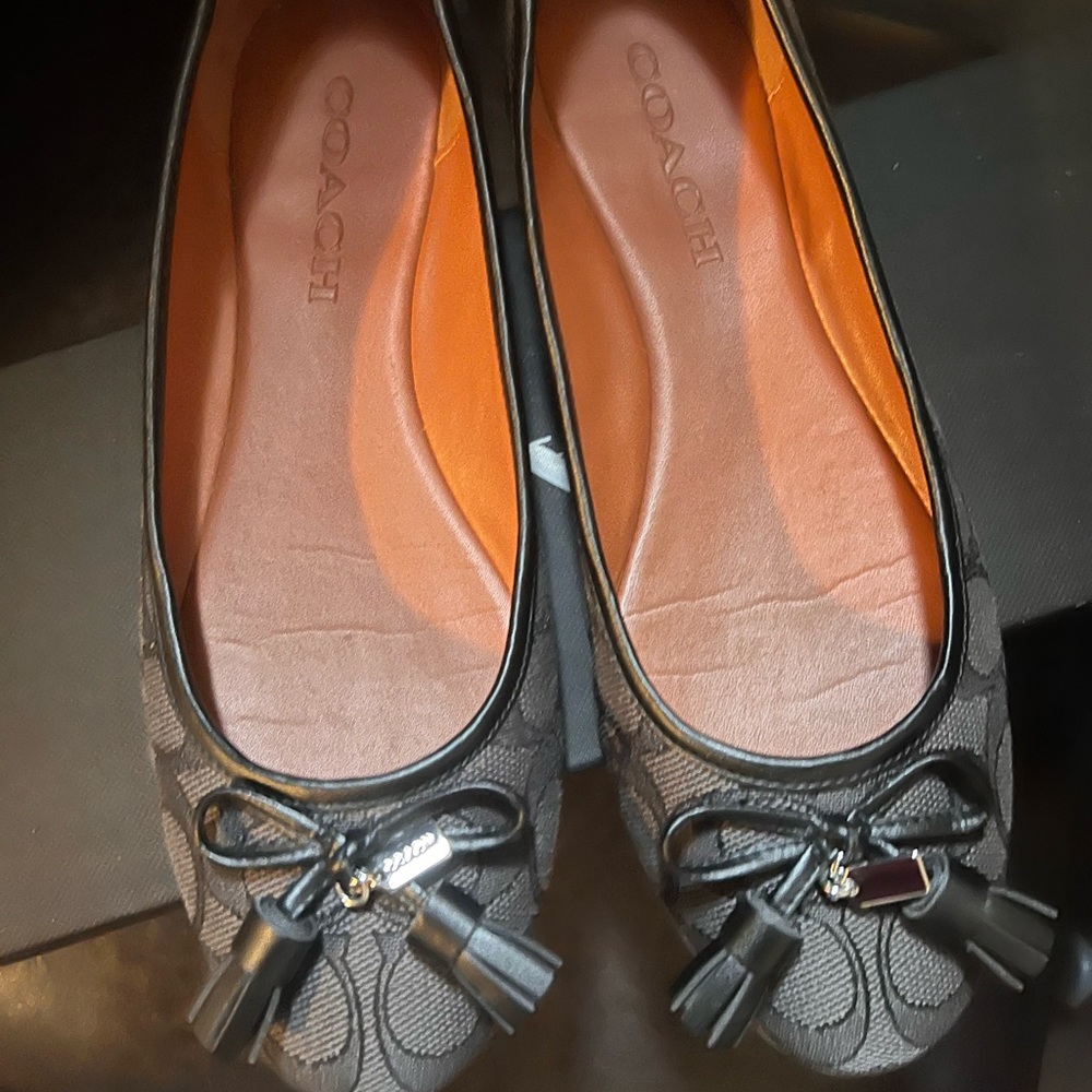 Coach Flats